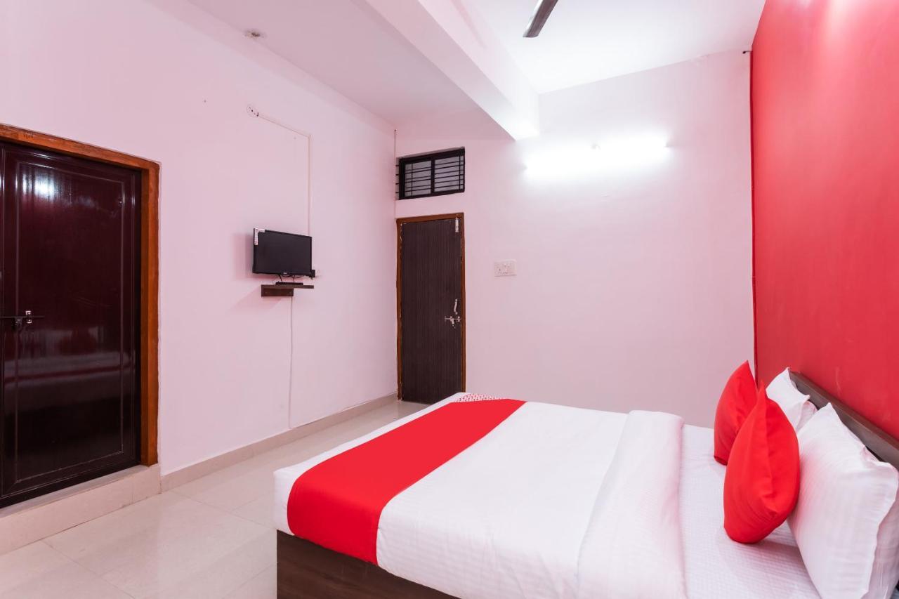 Oyo Hotel Convivial Paradise Shamsgarh Exterior photo